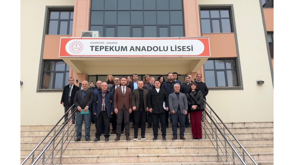 ADAPAZARI İLÇESİ 2. EĞİTİM BÖLGESİ MÜDÜRLER KURULU TOPLANTISI GERÇEKLEŞTİRİLDİ